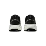 Championes de running Nike Vomero 18, color negro con detalles en blanco.