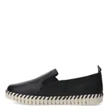 Zapato Lobb de cuero negro con elástico en el empeine y suela de goma blanca con diseño dentado.