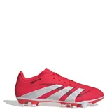 Championes de fútbol Adidas Predator FG, color rojo con detalles en blanco y negro.