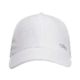 Gorro deportivo Olympikus Essential blanco con logo reflectivo en el lateral.