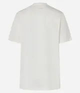 Remera blanca de algodón con cuello redondo y mangas cortas. Presenta un estampado de un gato con la frase "I seem to be funny and furious".