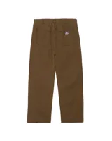 Pantalón de jean color marrón, de corte amplio y tiro alto.