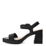 Sandalias de mujer color dorado metalizado con plataforma y taco ancho (block heel). Presentan una tira ancha en la parte delantera del pie y una pulsera ajustable con hebilla en el tobillo. La marca Bottero es visible en la plantilla.