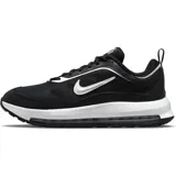 Championes Nike Air Max AP negros con detalles en blanco y plateado.