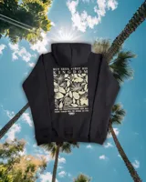 Canguro negro con capucha y cordones ajustables. Estampado en la espalda con la frase "But seek first his kingdom" sobre un diseño floral.
