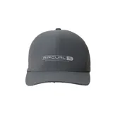 Gorra gris con logo de Rip Curl en el frente y perforaciones laterales para ventilación.