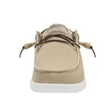 Mocasines de diseño ligero y cómodo, con punta redondeada y cordones elásticos, fabricados con material transpirable.