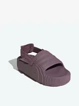 Sandalias de diseño futurista y ajustable, fabricadas en una sola pieza de EVA biológico, que ofrecen confort y estilo.