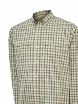 Camisa de manga larga a cuadros azules y blancos con dos bolsillos frontales con botón.