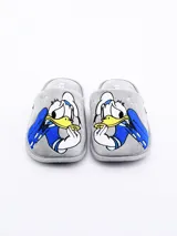 Pantuflas grises cerradas con diseño bordado de Donald.