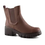 Botas Chelsea color marrón con elástico lateral, caña baja y suela track con taco ancho.