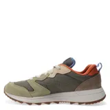 Championes urbanos Merrell Alpine 83 Sneaker, color verde oliva con detalles en naranja, beige y gris.