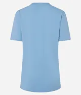 Remera celeste de algodón con estampado blanco que incluye la palabra "Cambridge", un ancla y la frase "Massachusetts Crew".