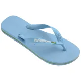 Ojotas Havaianas modelo Brasil Logo, color azul con tiras blancas y logo de Brasil.
