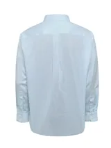 Camisa de vestir de hombre, corte regular, a rayas verticales celestes y blancas, con cuello americano abotonado, manga larga y bolsillo en el pecho con logo bordado.