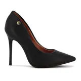 Zapato de tacón alto Vizzano, color blanco, con punta fina y tacón de aguja. Presenta un pequeño logo metálico en el lateral exterior.