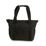 Bolso tote negro confeccionado con tejido antidesgarro de residuos plásticos reciclados y correa ajustable.
