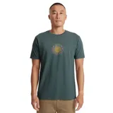 Remera verde con estampado de un sol sonriente y el texto "Roark House of Darwin".