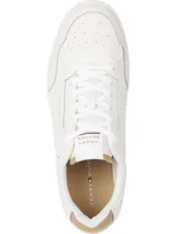 Zapatillas urbanas Tommy Hilfiger color blanco, de cuero sintético, con cordones y suela cupsole.