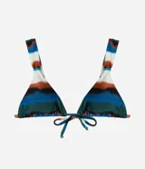 Traje de baño de dos piezas con estampado de rayas acuareladas. El top es triangular con breteles anchos fijos, lazo en la espalda y copas removibles. La bombacha es de corte clásico.
