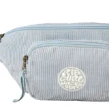 Riñonera celeste de pana con logo de Rip Curl bordado en blanco.