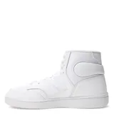 Championes de caña alta New Balance modelo BB480LWW, color blanco, confeccionados en cuero, con logo "N" característico en los laterales y suela de goma.