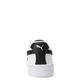 Championes Puma Court Classic Clean de cuero sintético negro con detalles en blanco, cordones negros y suela blanca con base negra.