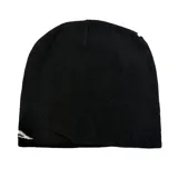 Gorro de lana negro con diseño de letras grises.