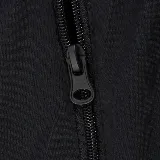 Pantalón de jogging negro con puños ajustados, cintura elástica con cordón y logo de Topper estampado en blanco en el muslo izquierdo.