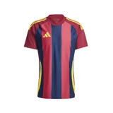 Camiseta de fútbol Adidas Striped 24, color burdeos con rayas verticales azul marino y detalles en amarillo.