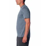Remera deportiva Columbia Hike Crew color borgoña, de corte clásico y manga corta, con logo estampado en el pecho. Confeccionada en poliéster con tecnología Omni-Wick para absorción de la humedad y control de olores.