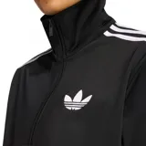 Campera deportiva Adidas Firebird negra, con cuello alto, cierre frontal y las tres tiras blancas características de la marca en las mangas. El logo del trébol de Adidas está bordado en blanco en el pecho.