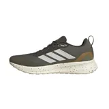 Championes Adidas Runfalcon 5 TR para hombre, color verde oscuro con detalles en blanco y marrón. Diseñados para running en terrenos irregulares, con exterior impermeable y suela Adiwear para mayor agarre.