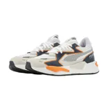 Championes Puma RS-Z Outline, color blanco con detalles en azul marino y naranja.