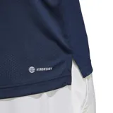 Camiseta polo Adidas Club para tenis, color azul marino, con logo blanco bordado en el pecho. Confeccionada en tejido transpirable AEROREADY con detalles de malla.