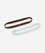 Kit de dos cintas para el pelo deportivas, finas y elásticas, una color marrón y otra color blanco.