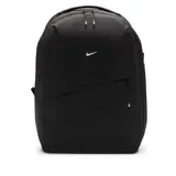 Mochila Nike Aura unisex color negro con logo blanco. Tiene un compartimento principal con cierre de doble cremallera, un bolsillo frontal con cierre y un asa superior. Las correas son acolchadas y ajustables.