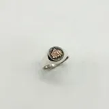 Anillo de plata 925 con aplique de oro 9k con diseño arquitectónico. Hecho a medida.