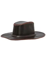 Sombrero de cuero marrón oscuro, estilo vaquero o fedora de ala ancha, con corona moldeada y orificios de ventilación laterales.