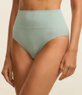 Bombacha de lycra color verde agua, de corte alto, con cintura elástica y textura acanalada.