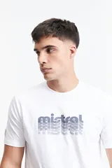 Remera blanca de algodón con cuello redondo y logo estampado en el pecho.