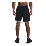Short deportivo Under Armour modelo Vanish Woven 2in1 para hombre, color gris con calza interior negra. Confeccionado en tejido ligero, duradero y transpirable de secado rápido.