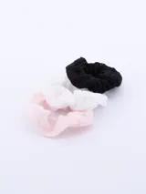 Pack de tres coleros de encaje en colores rosa, blanco y negro.