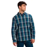 Camisa de hombre a cuadros, de manga larga, con bolsillo en el pecho.