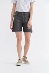Short Myka