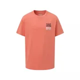 Camiseta color salmón de corte recto y mangas cortas. Estampado pequeño en el pecho con el logo de la marca y un tigre.