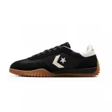 Championes Converse Run Star Trainer, color negro con detalles en blanco y suela de goma marrón.