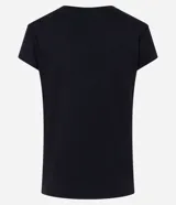 Blusa negra de ribana con cuello redondo y mangas cortas.