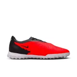 Championes de fútbol Nike Phantom Gx Academy Tf, color rojo con detalles en negro y suela blanca.