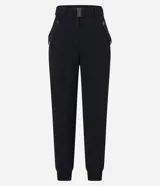 Pantalón jogger negro con textura airflow, cintura alta con trabillas, cinturón con hebilla, bolsillos laterales y tobillos elastizados.